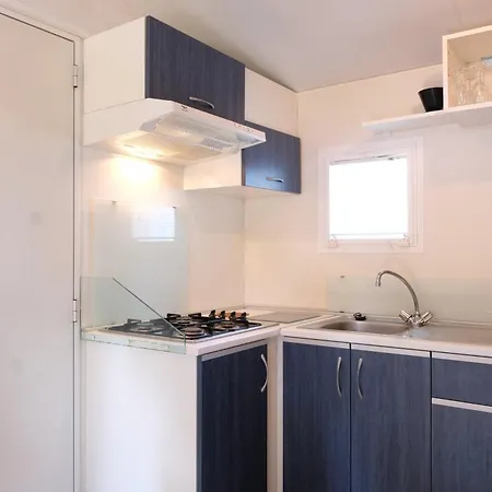 Happy Camp Mobile Homes In Camping Village Rosapineta Campsite 2*