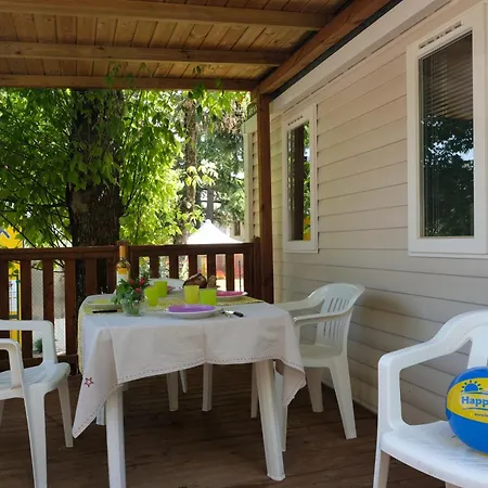 Happy Camp Mobile Homes In Camping Village Rosapineta 2*