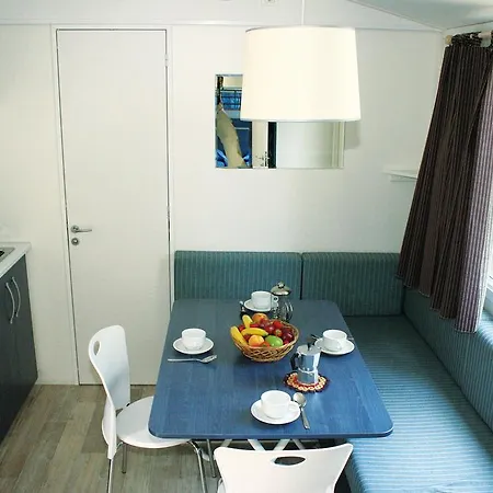 Campsite Happy Camp Mobile Homes In Camping Village Rosapineta Rosolina Mare