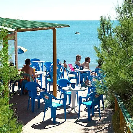 Campsite Happy Camp Mobile Homes In Camping Village Rosapineta